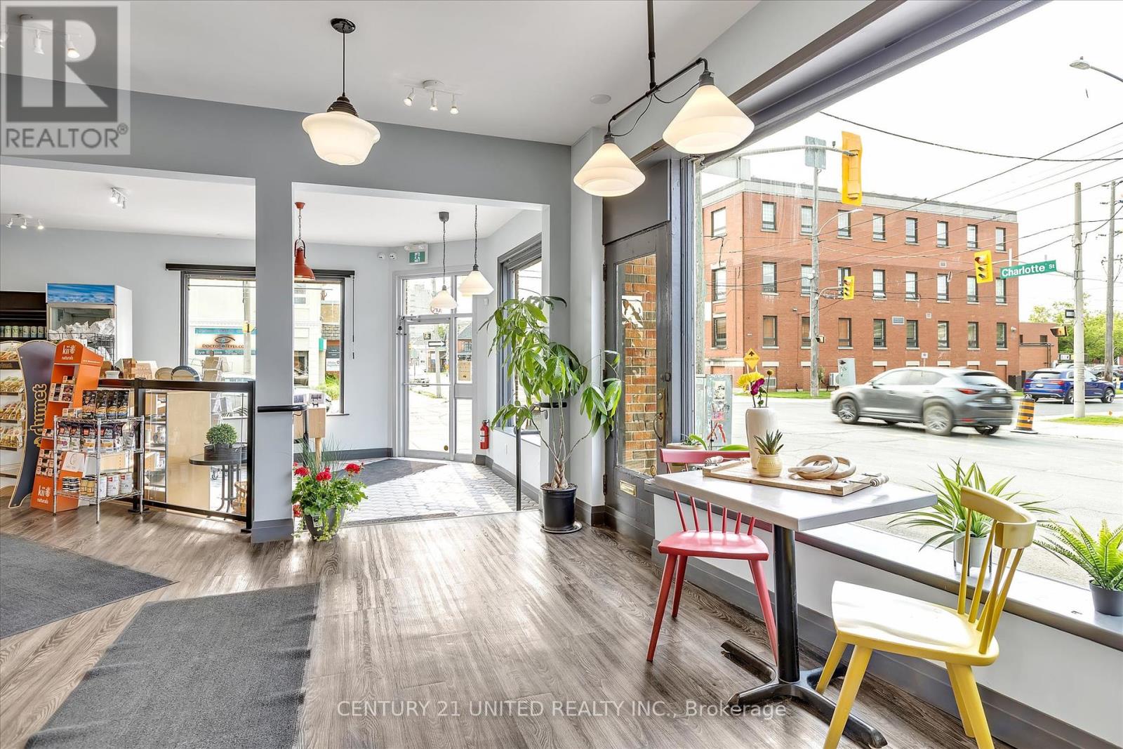 330-334 Charlotte Street W, Peterborough, Ontario  K9J 2V9 - Photo 21 - X12217581