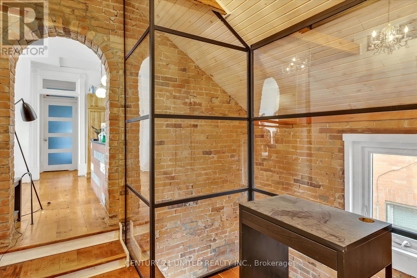 330-334 Charlotte Street W, Peterborough, Ontario  K9J 2V9 - Photo 42 - X12217581