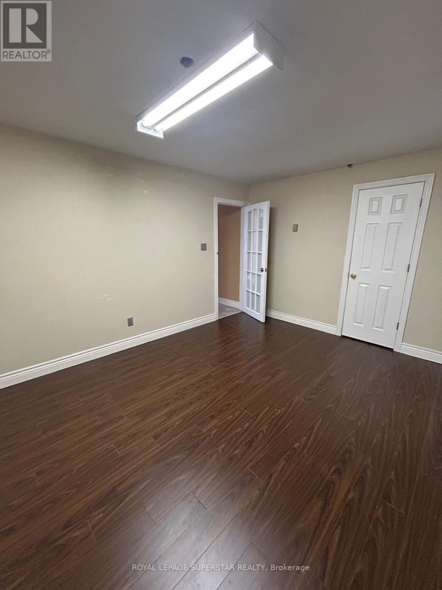 22 Good Mark Place, Toronto, Ontario  M9W 6R2 - Photo 4 - W12428178