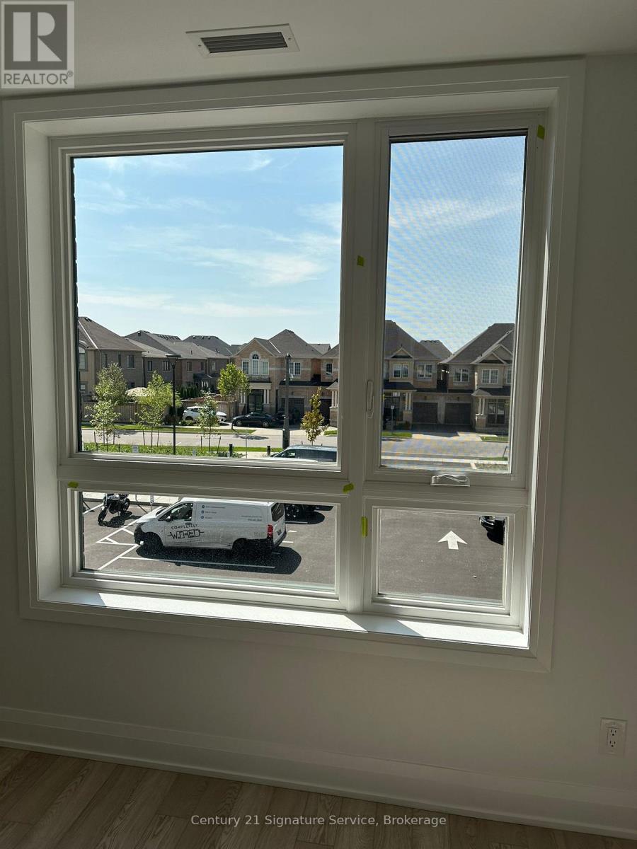 205 - 3250 Carding Mill Trail, Oakville, Ontario  L6M 1L3 - Photo 16 - W12428188