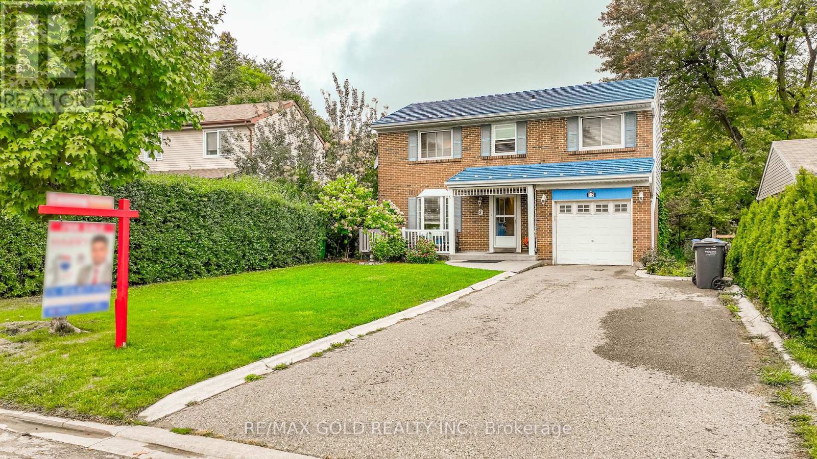 12 Lorraine Crescent, Brampton, Ontario  L6S 2R7 - Photo 1 - W12428209