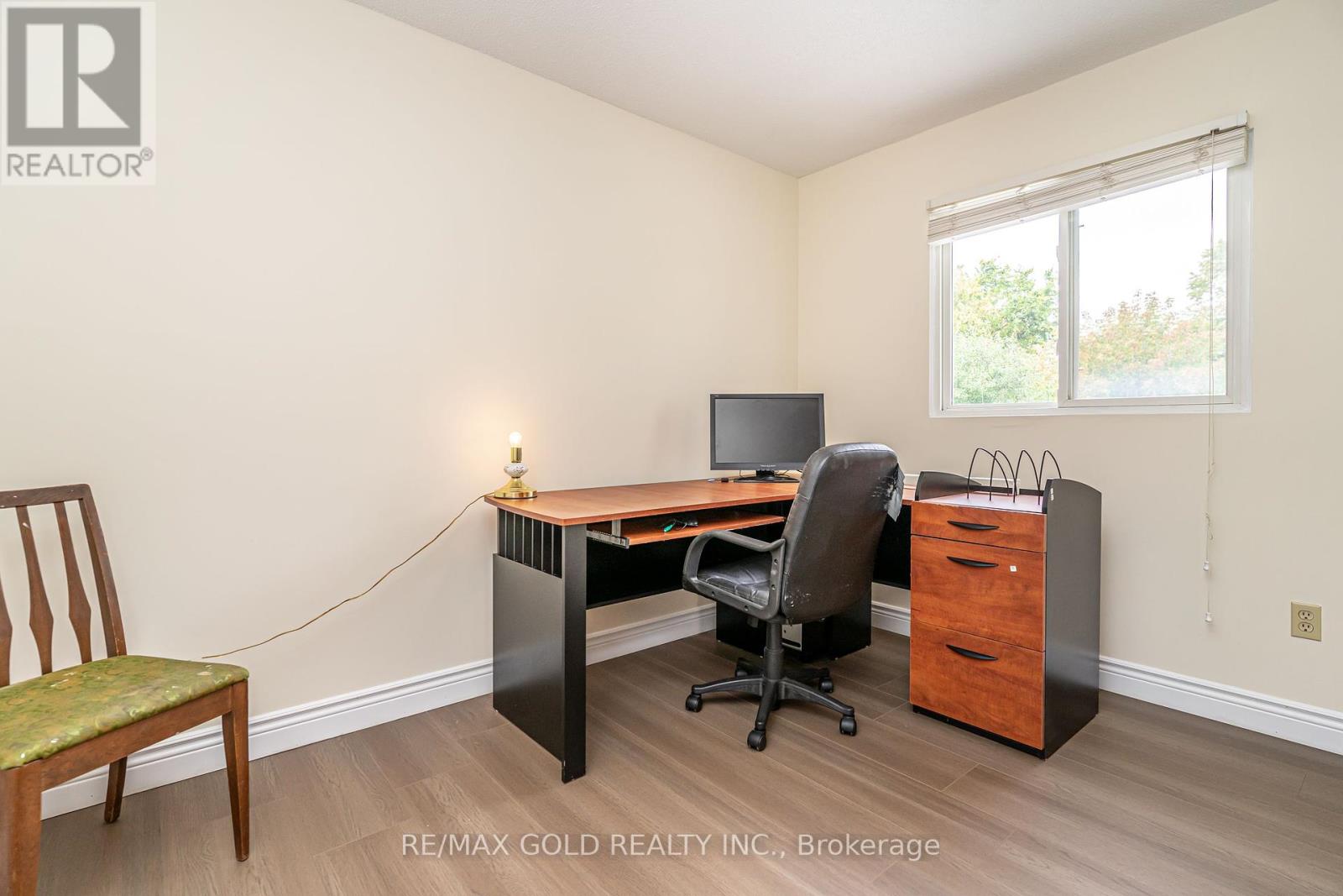12 Lorraine Crescent, Brampton, Ontario  L6S 2R7 - Photo 31 - W12428209