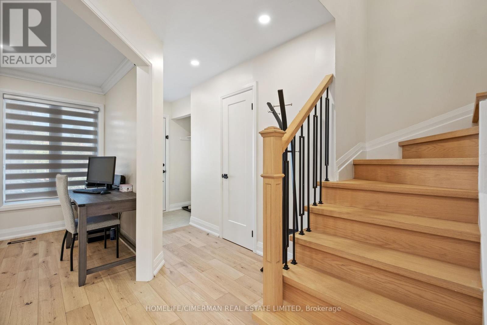 39 Stanwell Drive, Brampton, Ontario  L6Z 3Y8 - Photo 10 - W12428212