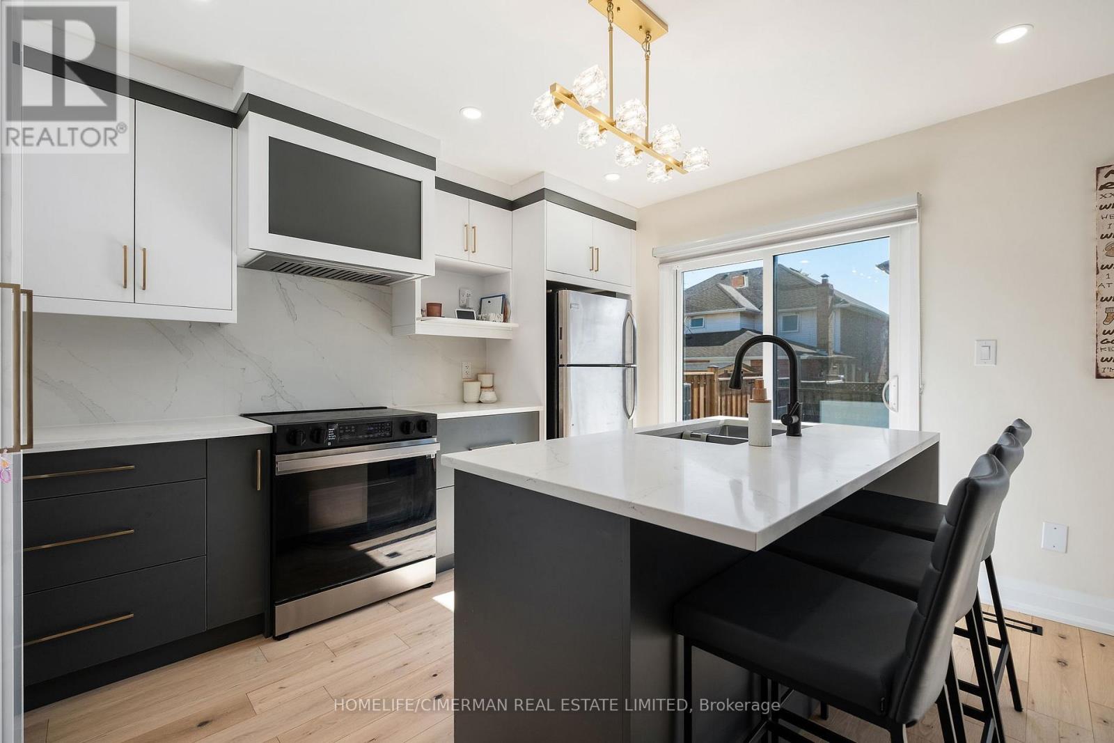 39 Stanwell Drive, Brampton, Ontario  L6Z 3Y8 - Photo 20 - W12428212