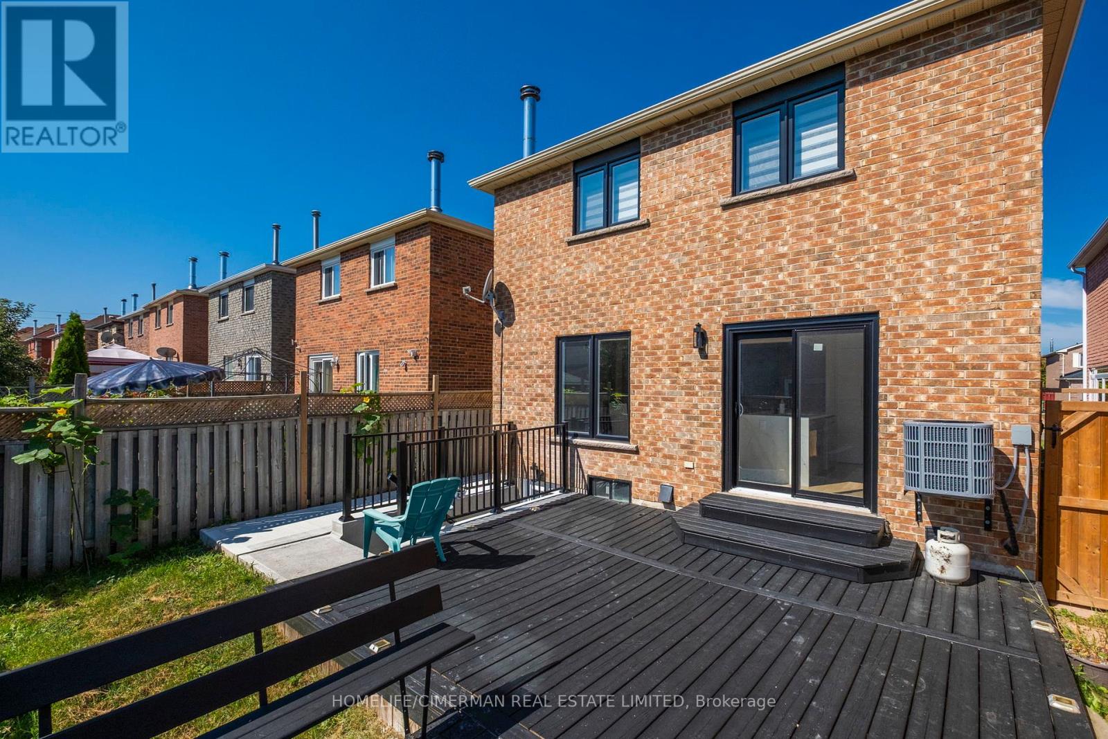 39 Stanwell Drive, Brampton, Ontario  L6Z 3Y8 - Photo 44 - W12428212