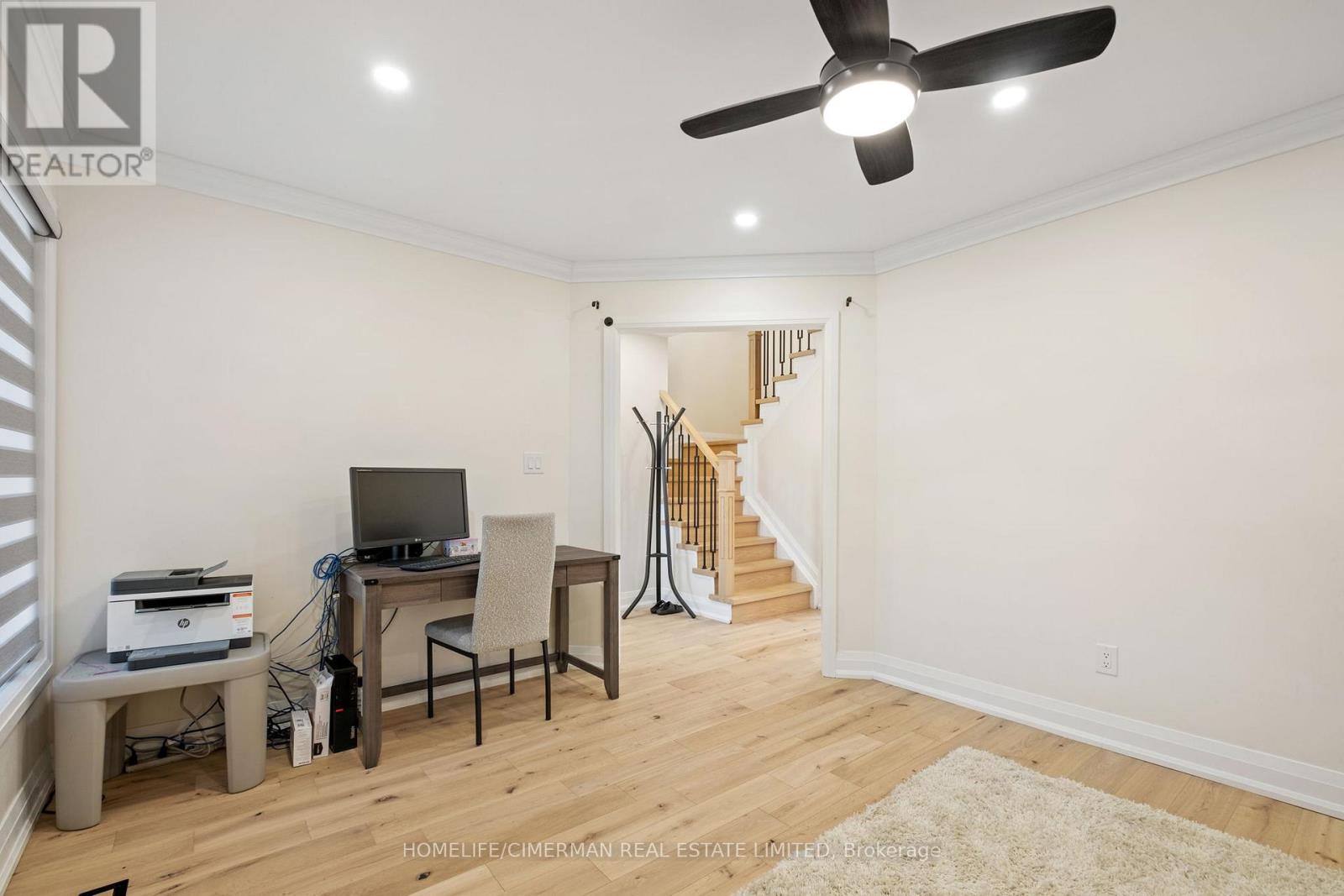 39 Stanwell Drive, Brampton, Ontario  L6Z 3Y8 - Photo 9 - W12428212
