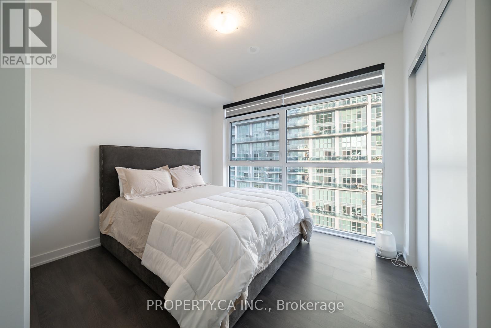 1204 - 251 Manitoba Street, Toronto, Ontario  M8Y 0C7 - Photo 13 - W12428241