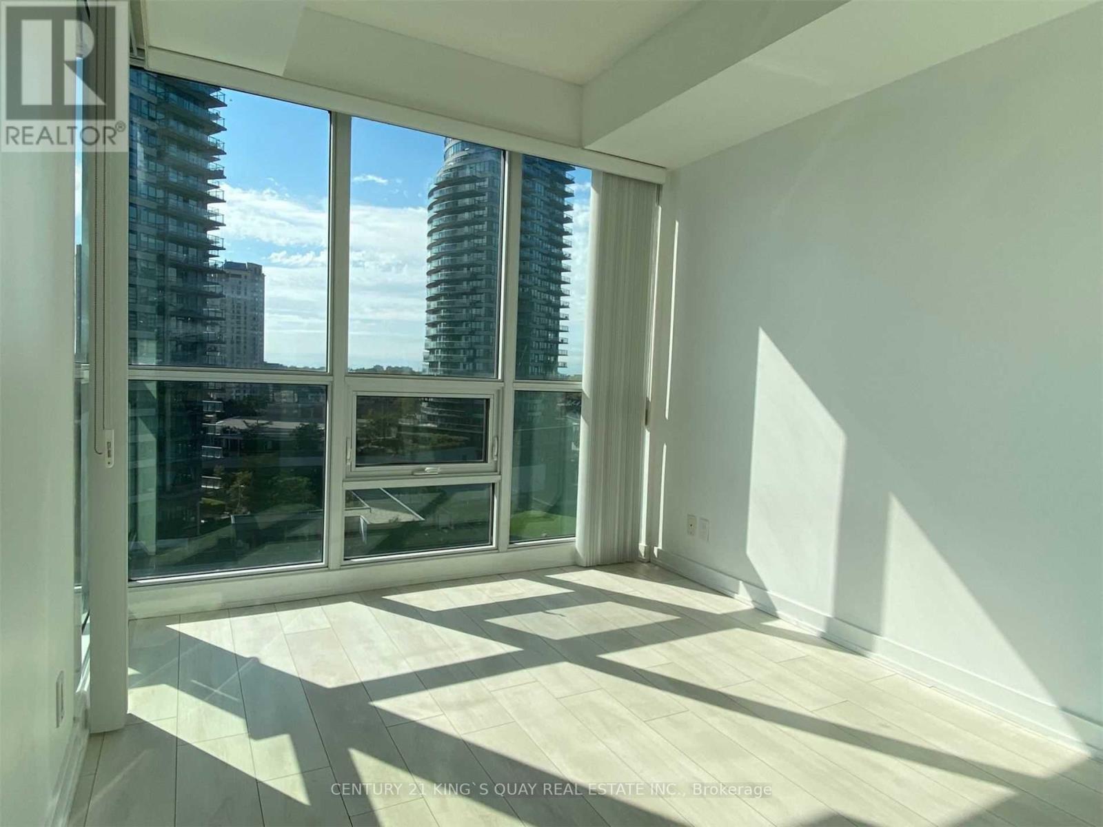 1004 - 2212 Lake Shore Boulevard W, Toronto, Ontario  M8V 0C2 - Photo 5 - W12428243