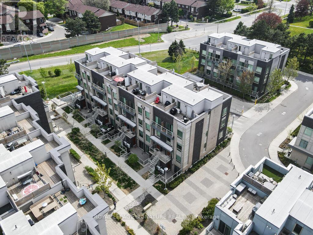 232 - 7 APPLEWOOD LANE, Toronto, Ontario