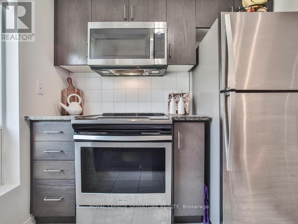 232 - 7 Applewood Lane, Toronto, Ontario  M9C 2Z7 - Photo 13 - W12428274