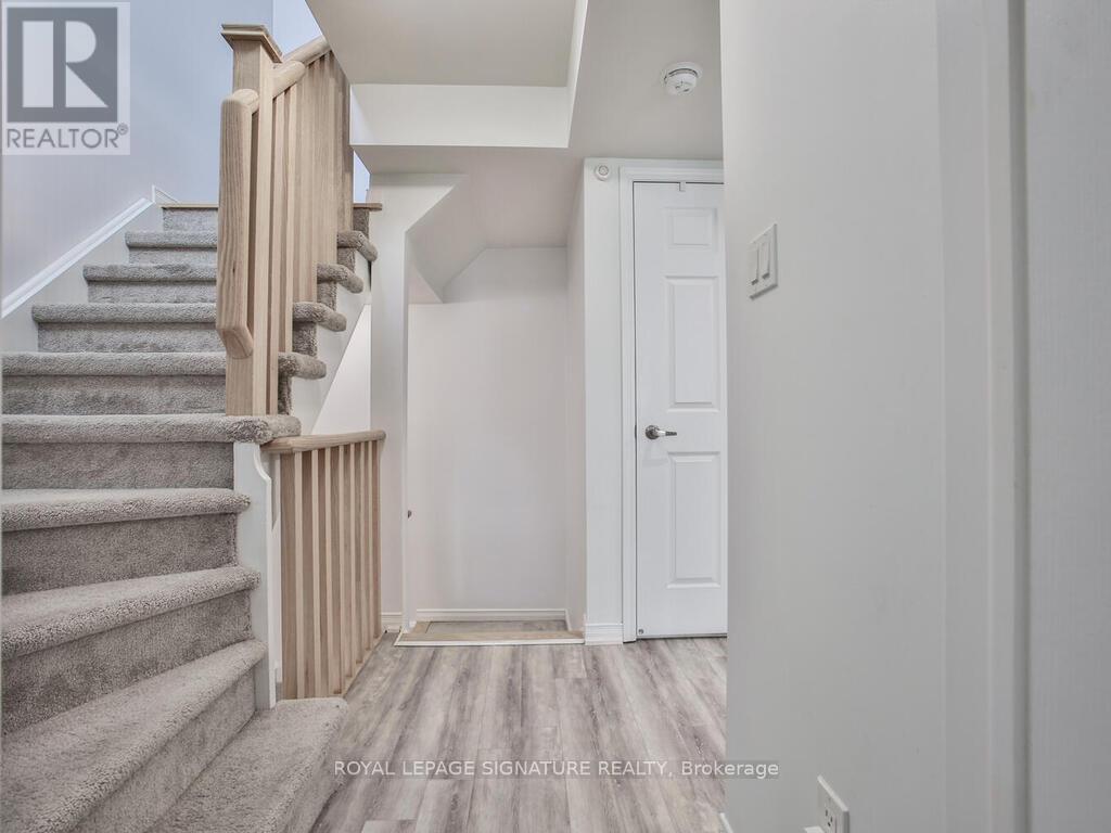 232 - 7 Applewood Lane, Toronto, Ontario  M9C 2Z7 - Photo 16 - W12428274