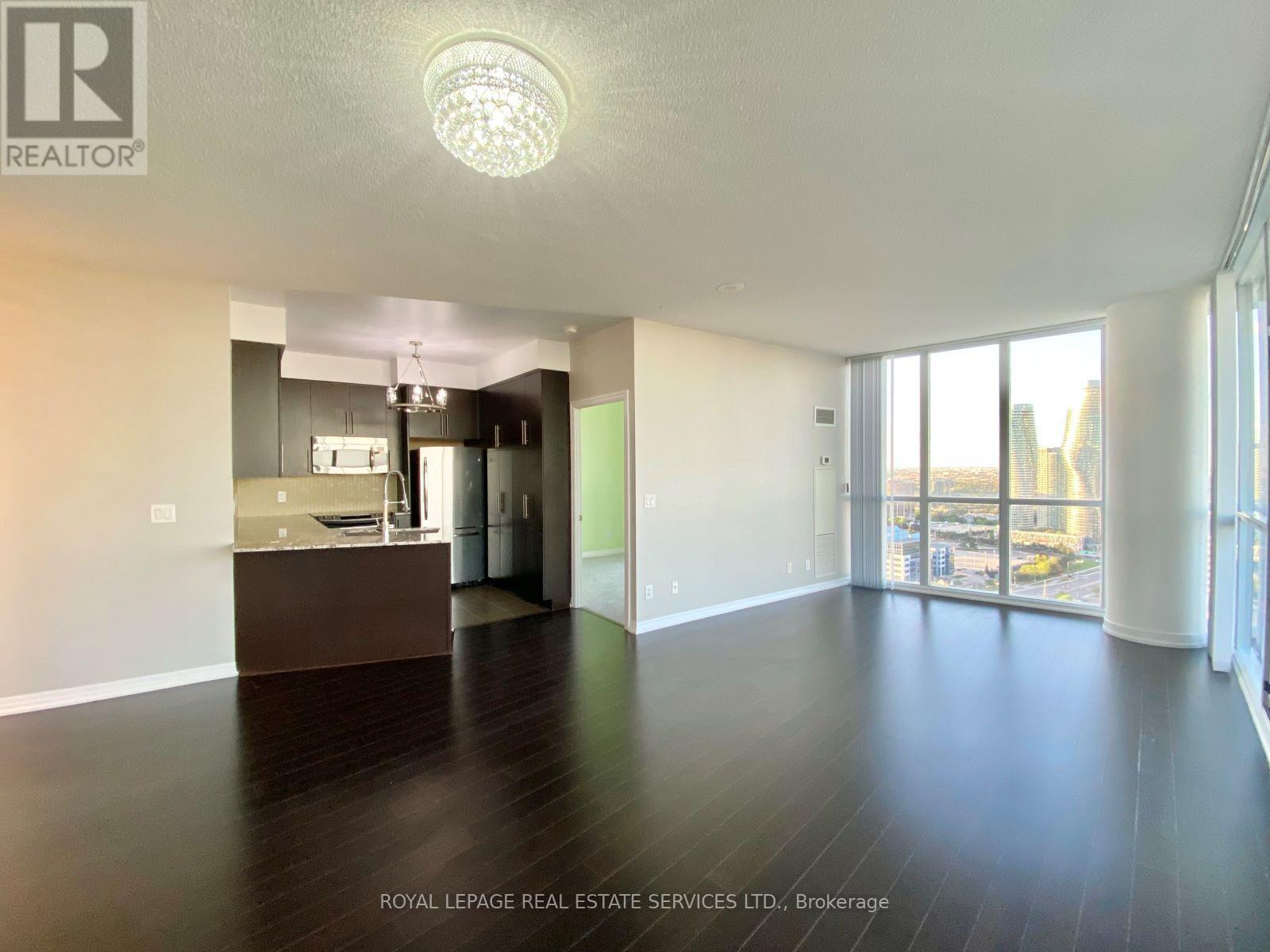 2706 - 223 Webb Drive, Mississauga, Ontario  L5B 0E8 - Photo 9 - W12428278