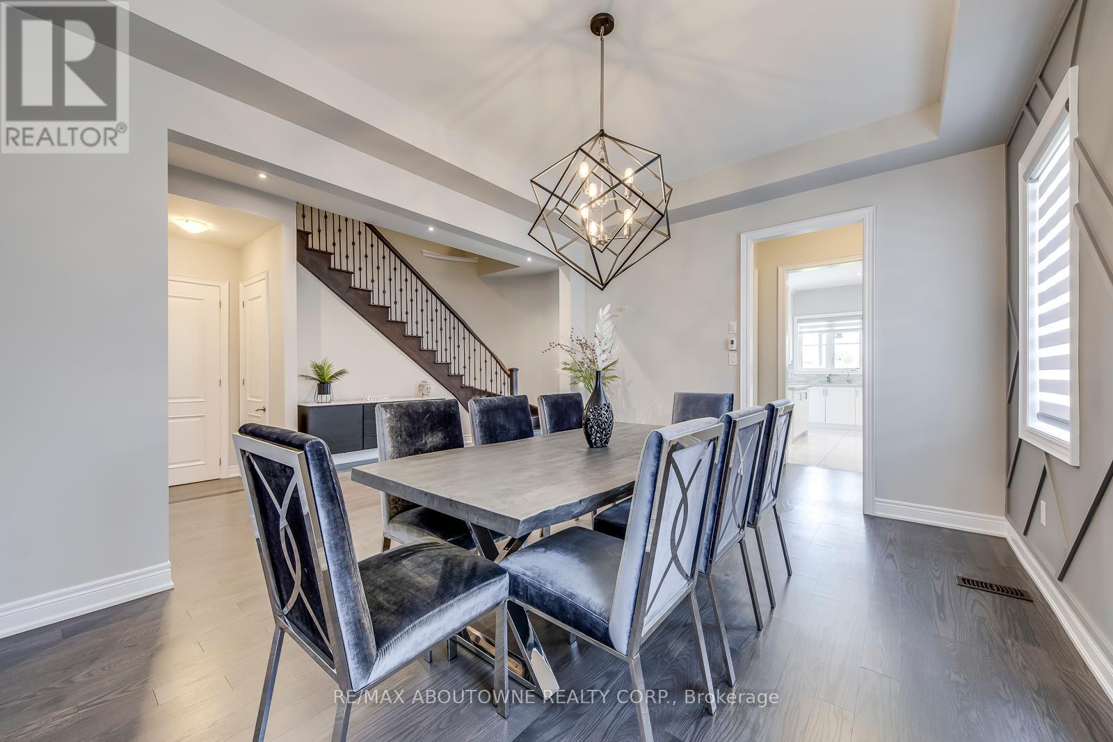 19 Raindrop Terrace, Brampton, Ontario  L6X 5P2 - Photo 9 - W12428289