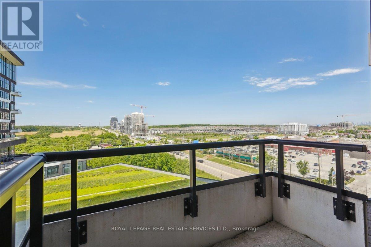 805 - 297 Oak Walk Drive, Oakville, Ontario  L6H 3R6 - Photo 14 - W12428315