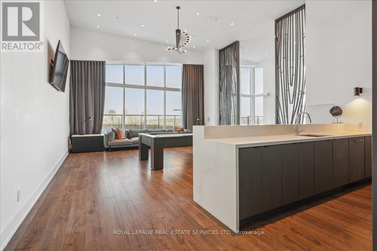 805 - 297 Oak Walk Drive, Oakville, Ontario  L6H 3R6 - Photo 19 - W12428315