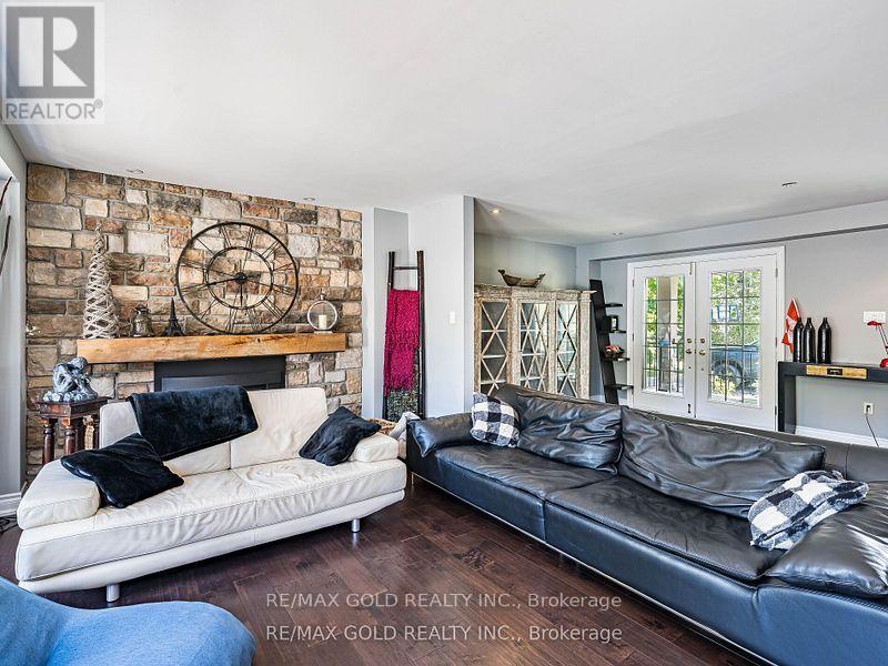 110 Palmer Circle, Caledon, Ontario  L7E 0A5 - Photo 6 - W12428316