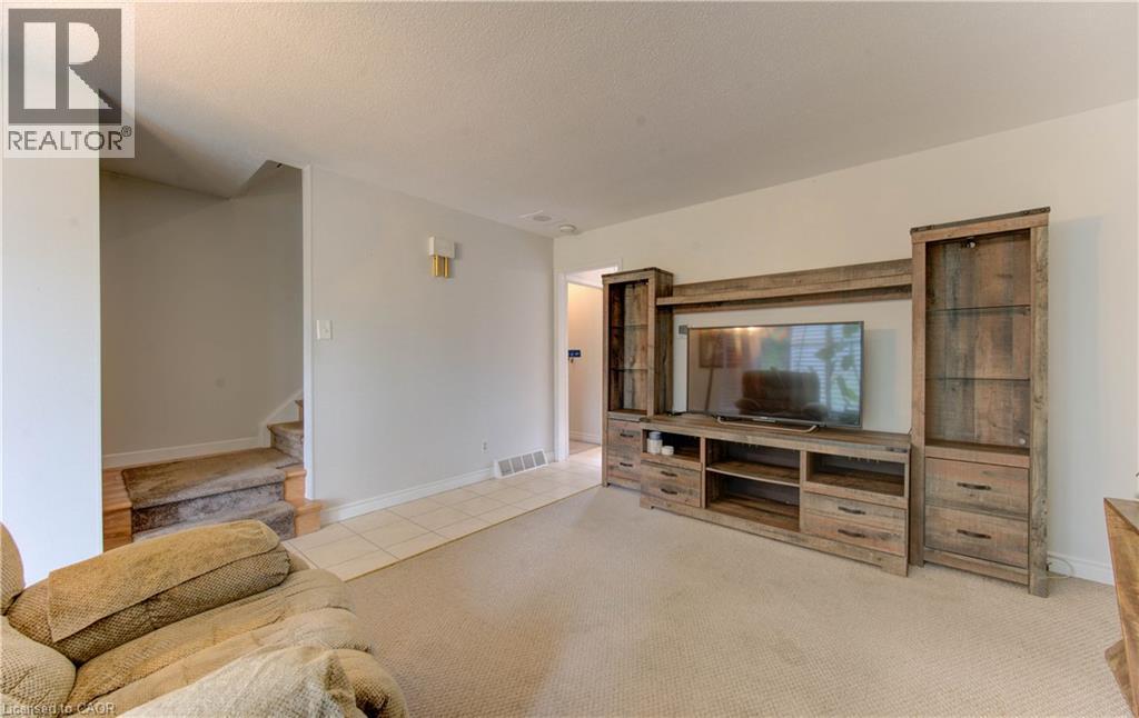 Property at 4 FLINT Drive image 5