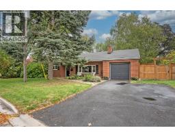 2061 HALTON Place, Burlington, Ontario