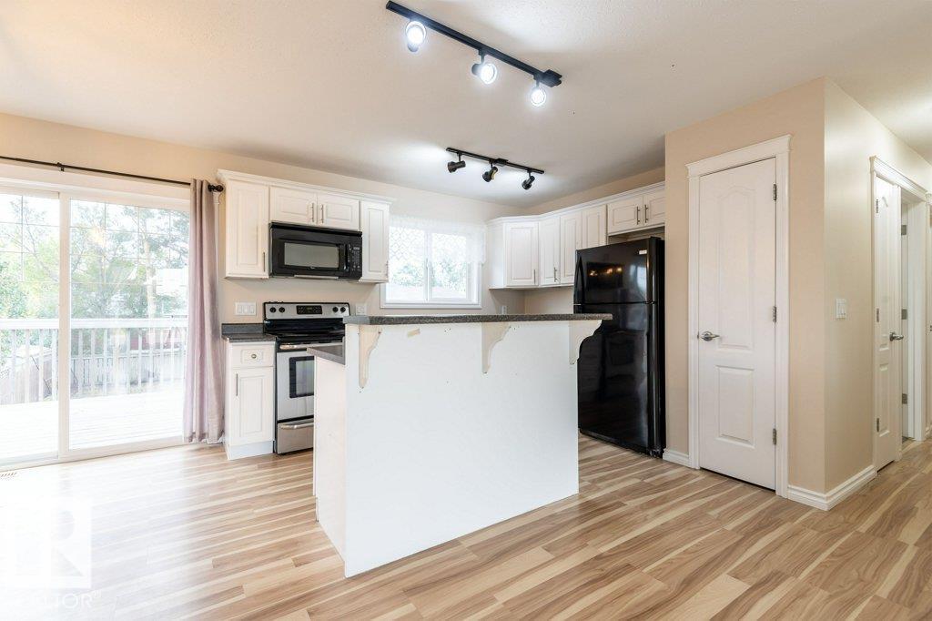 4617 54 Av, Bruderheim, Alberta  T0B 0S0 - Photo 4 - E4459625