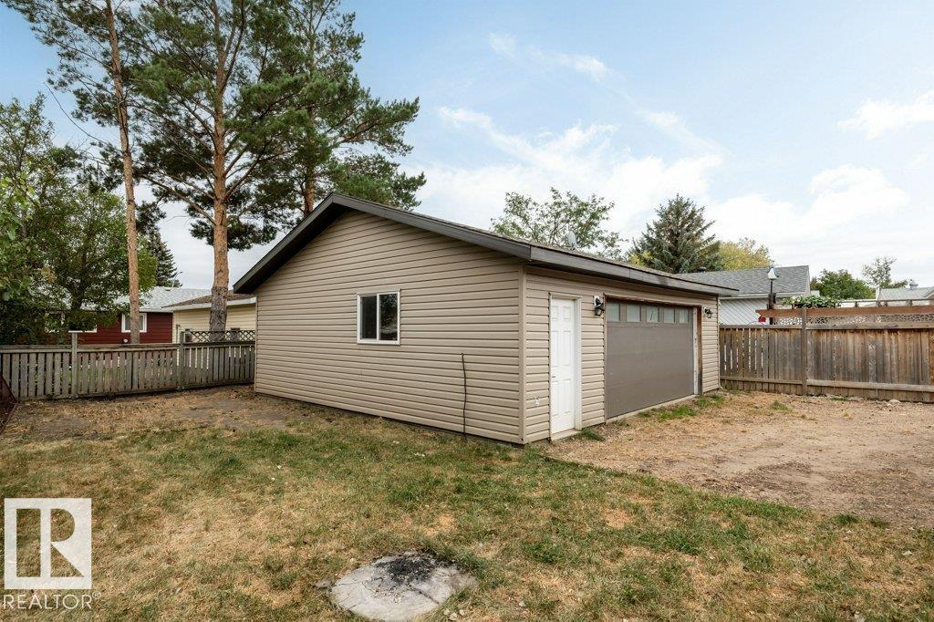 4617 54 Av, Bruderheim, Alberta  T0B 0S0 - Photo 45 - E4459625
