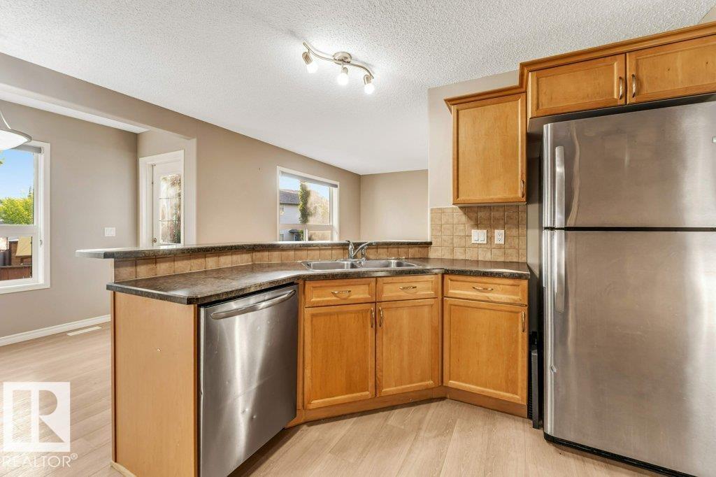 123 Champlain Pl, Beaumont, Alberta  T4X 1V9 - Photo 17 - E4459626