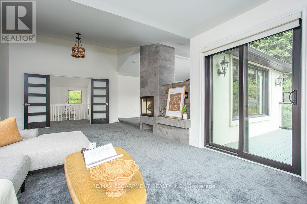 12 Blackberry Place, Hamilton, Ontario  L0R 1H2 - Photo 23 - X12428219