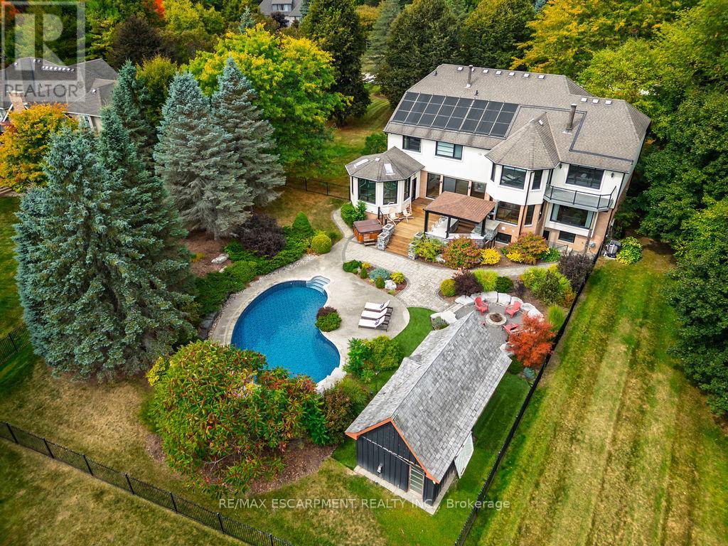 12 Blackberry Place, Hamilton, Ontario  L0R 1H2 - Photo 44 - X12428219