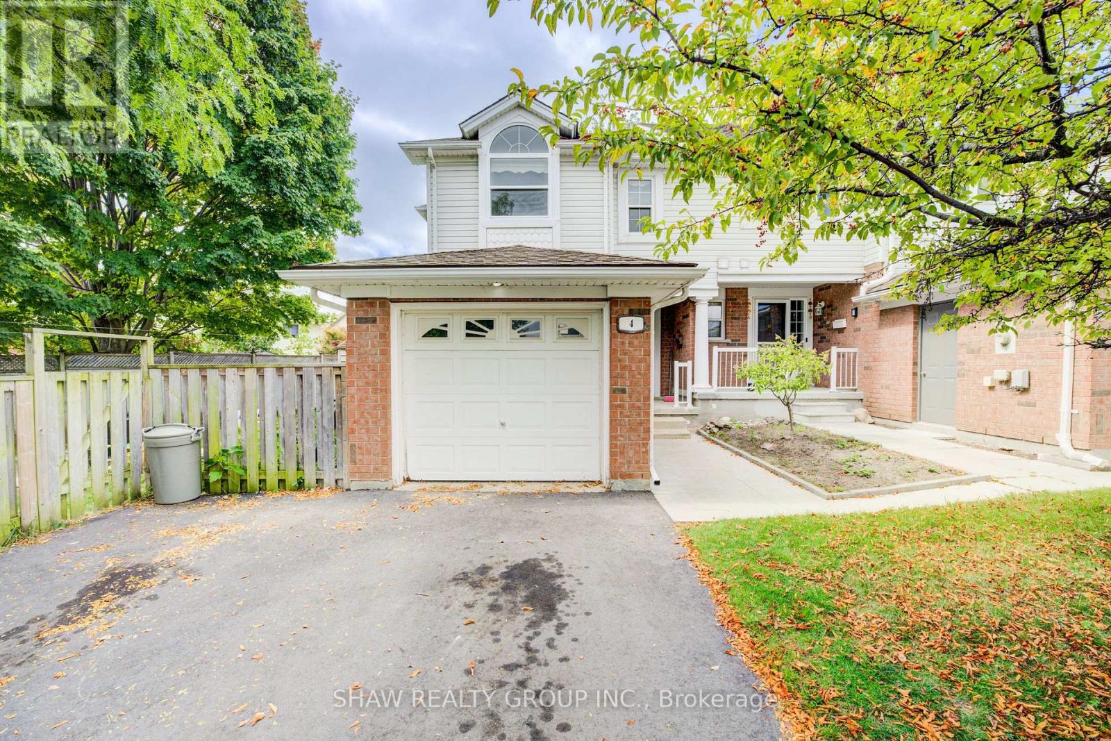 4 King William Court, Cambridge, Ontario  N3C 4J2 - Photo 2 - X12428302