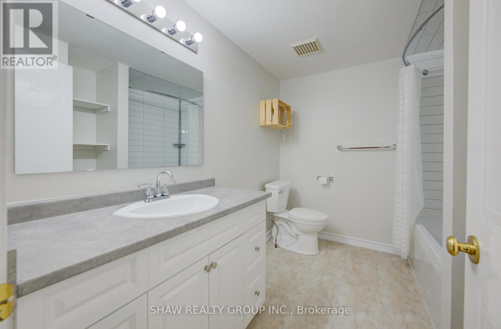 4 King William Court, Cambridge, Ontario  N3C 4J2 - Photo 32 - X12428302