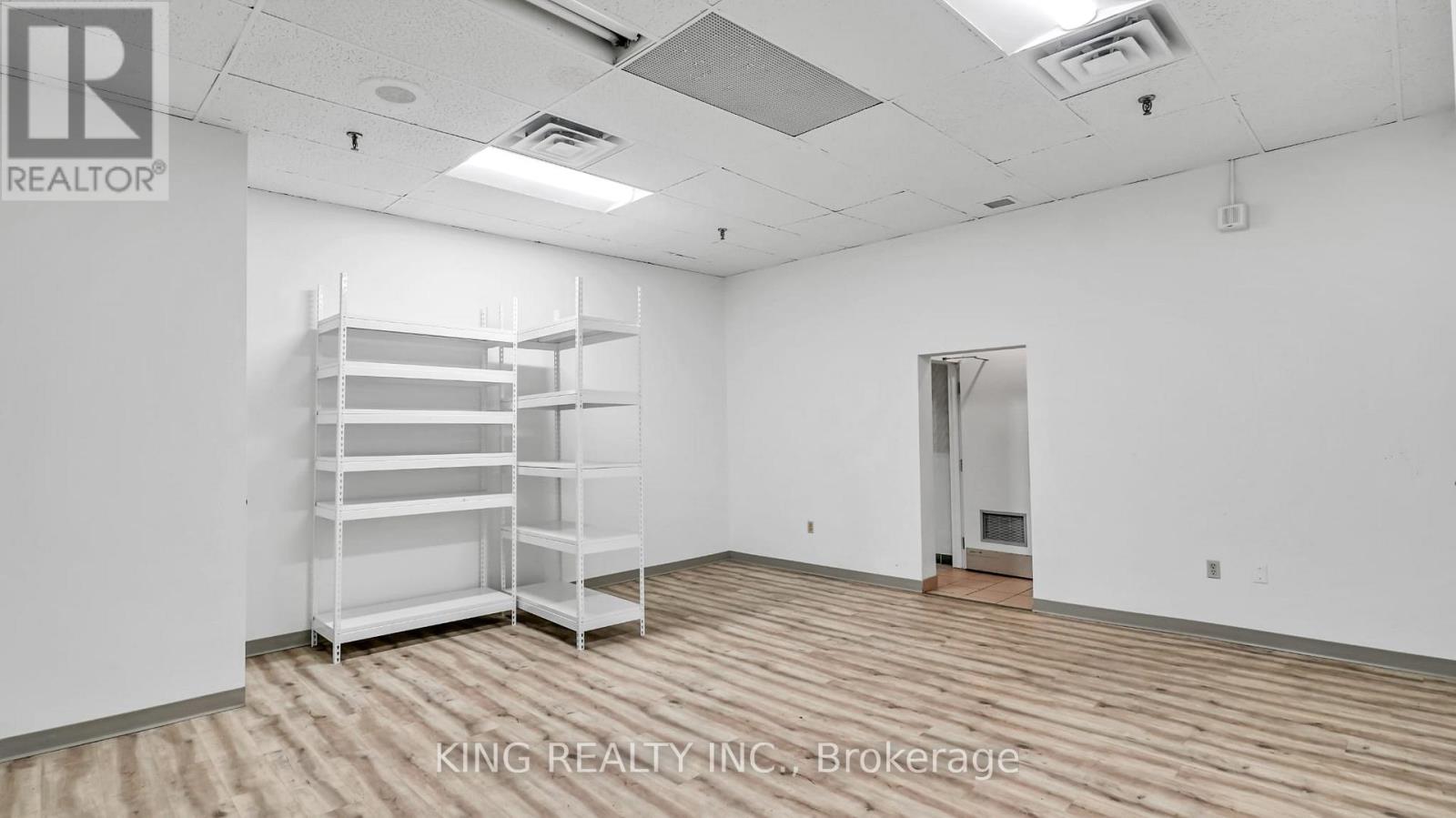 109-110 - 379 Dundas Street, London East, Ontario  N6B 1V5 - Photo 15 - X12428317