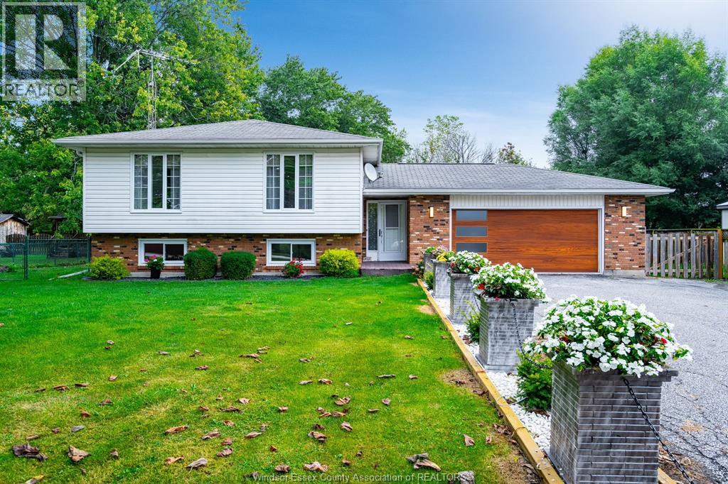 MLS# 25024558: 21309 Harbour ROAD, Wheatley, Canada