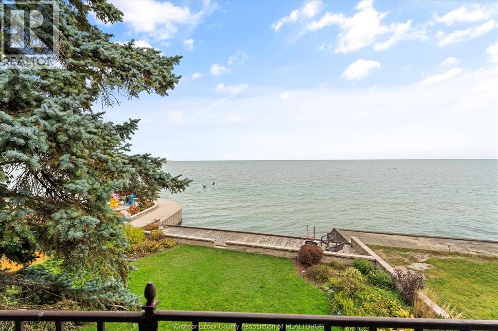 696 Old Tecumseh Road, Lakeshore, Ontario  N0R 1A0 - Photo 18 - 25024556