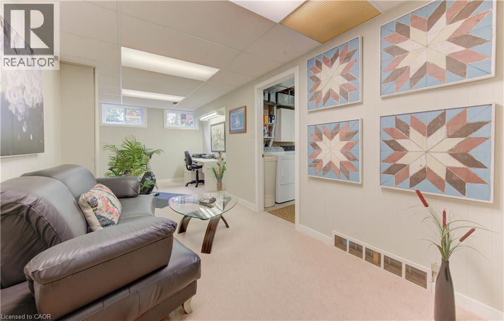 225 Benjamin Road Unit# 61, Waterloo, Ontario  N2V 1Z3 - Photo 33 - 40773817