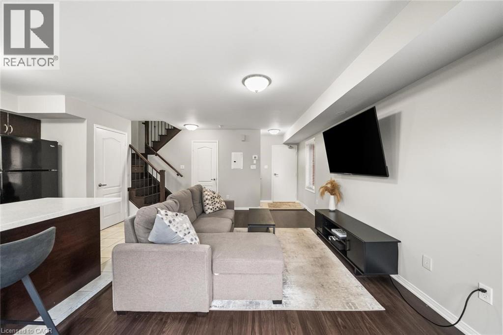 2551 Sixth Line Unit# 3, Oakville, Ontario  L6H 0H7 - Photo 11 - 40773124