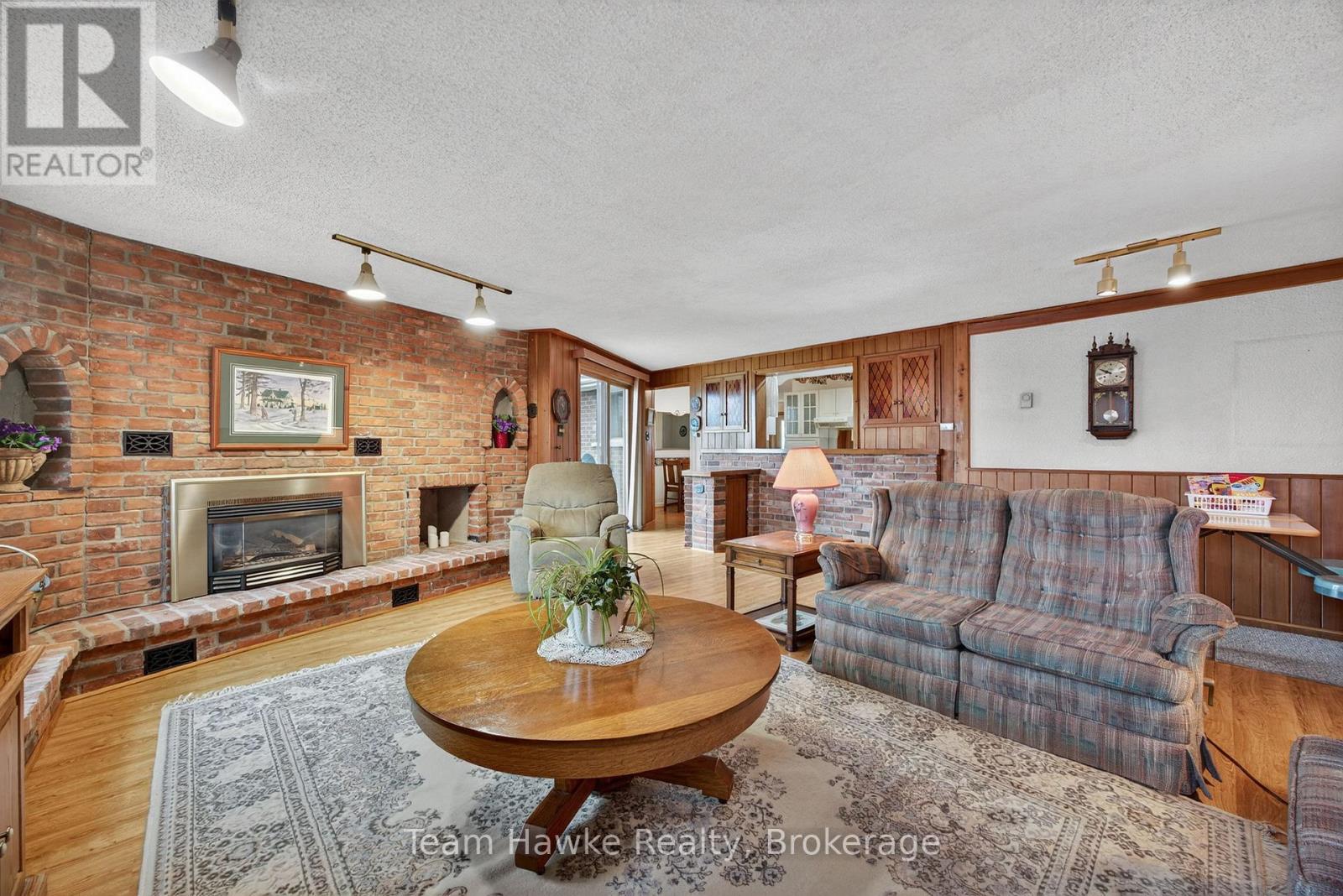 558 Russell Street, Midland, Ontario  L4R 3B6 - Photo 22 - S12428476