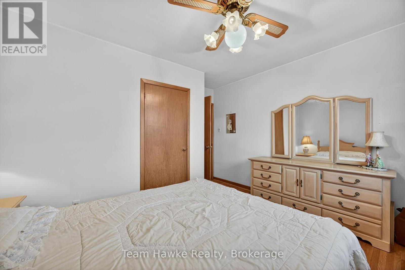 558 Russell Street, Midland, Ontario  L4R 3B6 - Photo 26 - S12428476