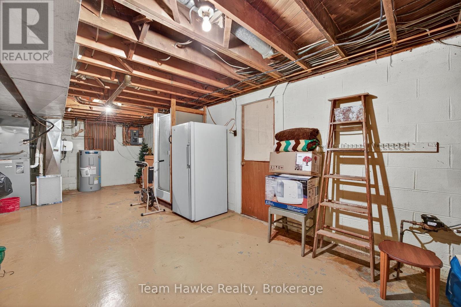 558 Russell Street, Midland, Ontario  L4R 3B6 - Photo 36 - S12428476