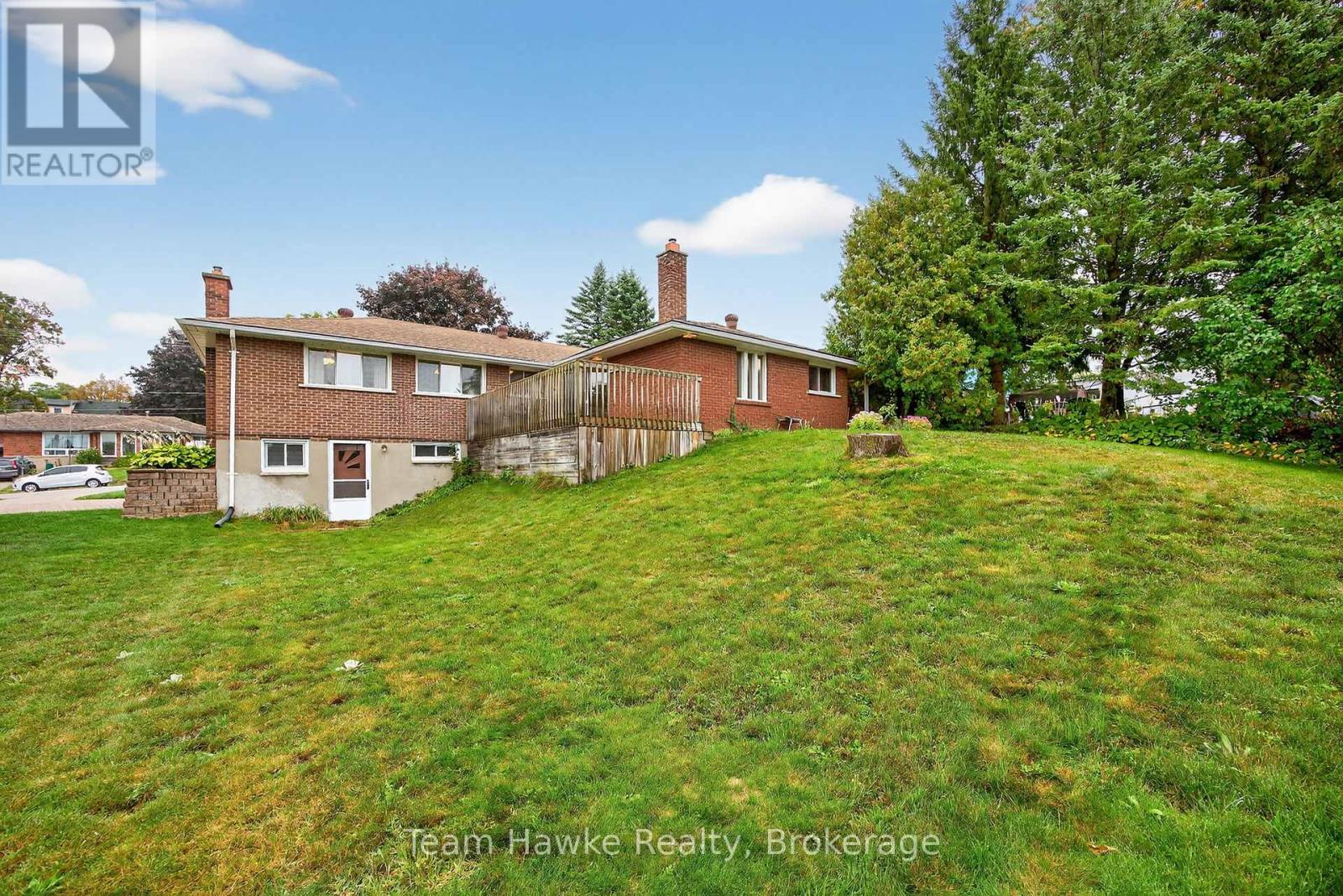 558 Russell Street, Midland, Ontario  L4R 3B6 - Photo 41 - S12428476