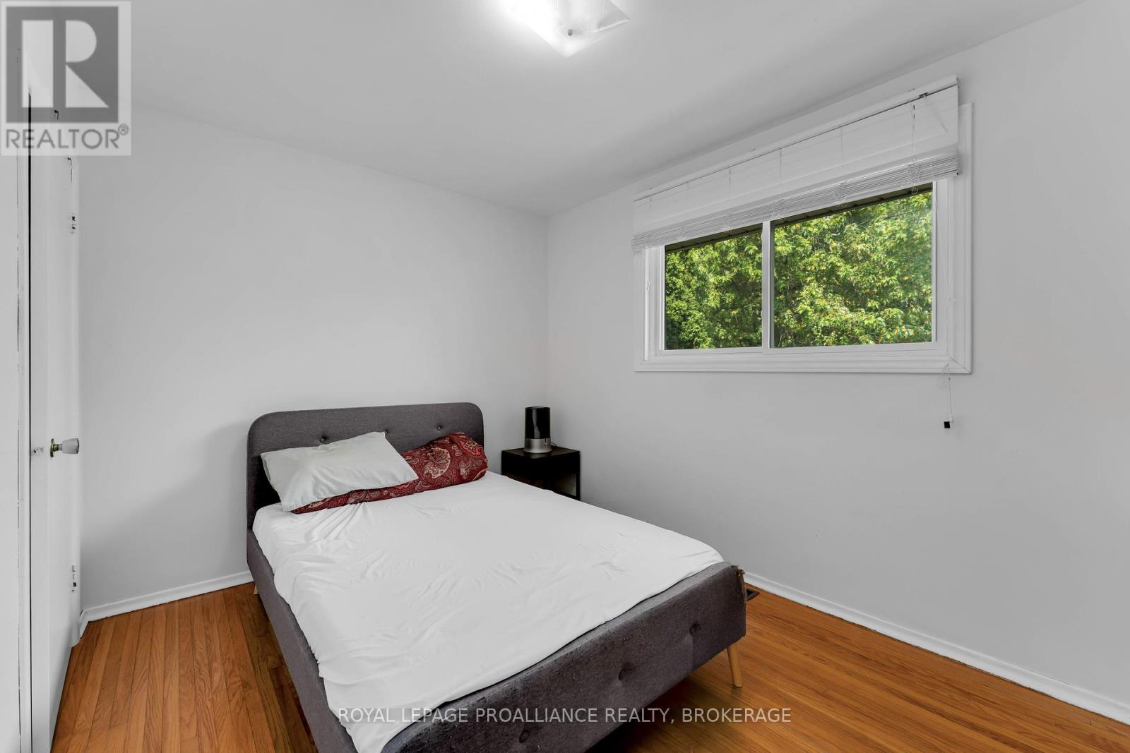 64 Michael Grass Crescent, Kingston, Ontario  K7M 2W3 - Photo 18 - X12428517