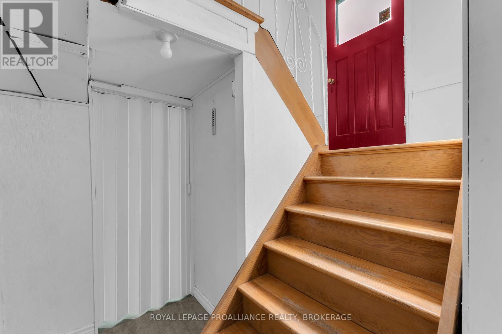 64 Michael Grass Crescent, Kingston, Ontario  K7M 2W3 - Photo 23 - X12428517