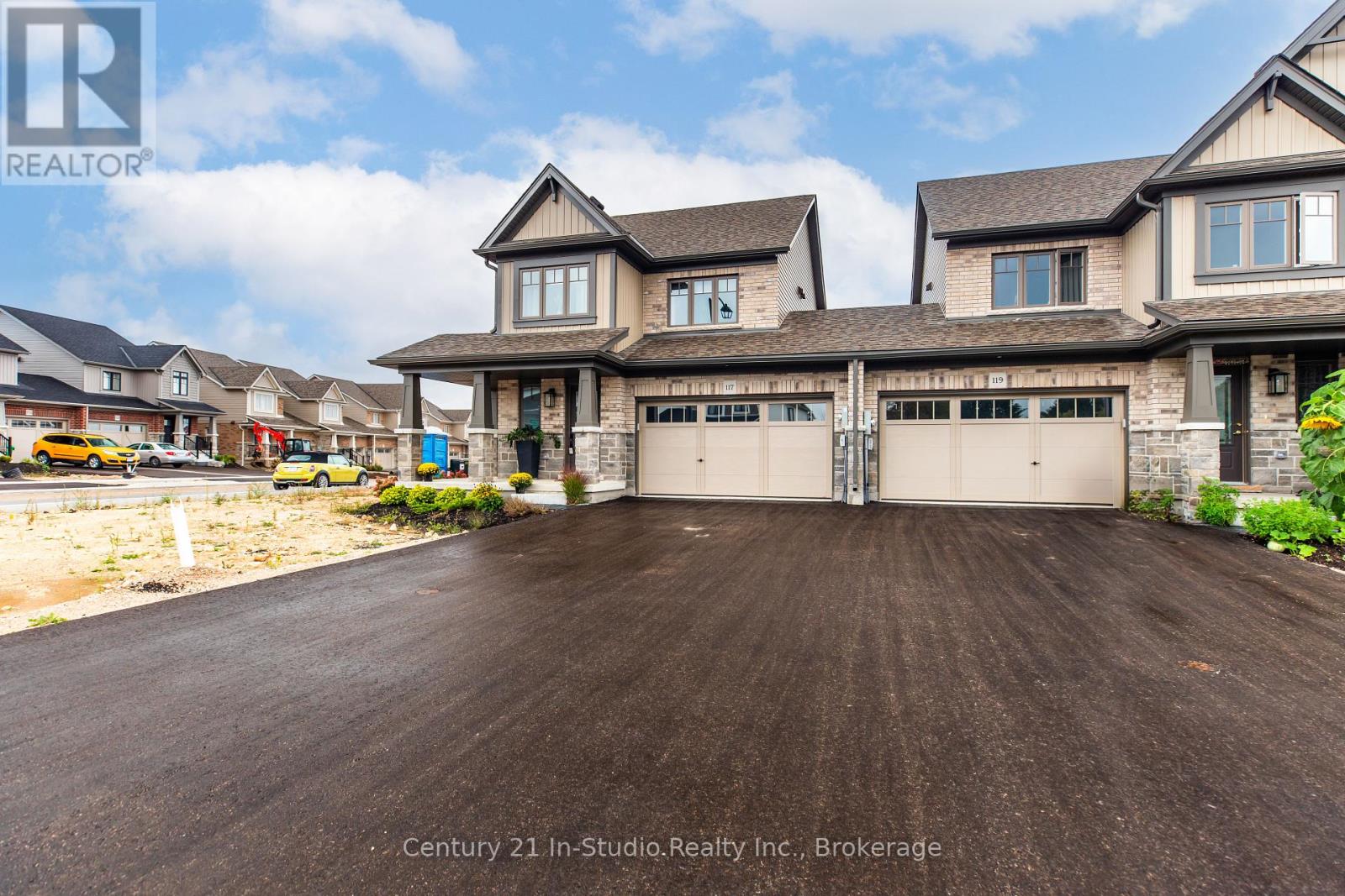 117 Fitzgerald Street, Grey Highlands, Ontario  N0C 1H0 - Photo 2 - X12428467