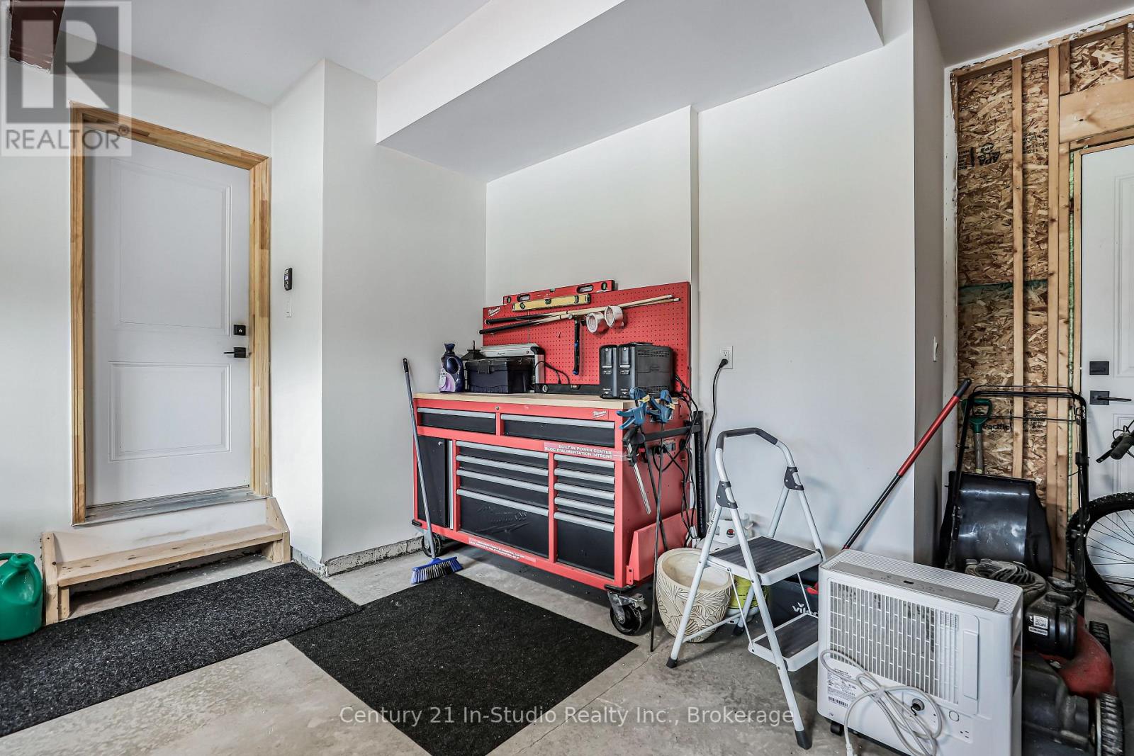 117 Fitzgerald Street, Grey Highlands, Ontario  N0C 1H0 - Photo 34 - X12428467