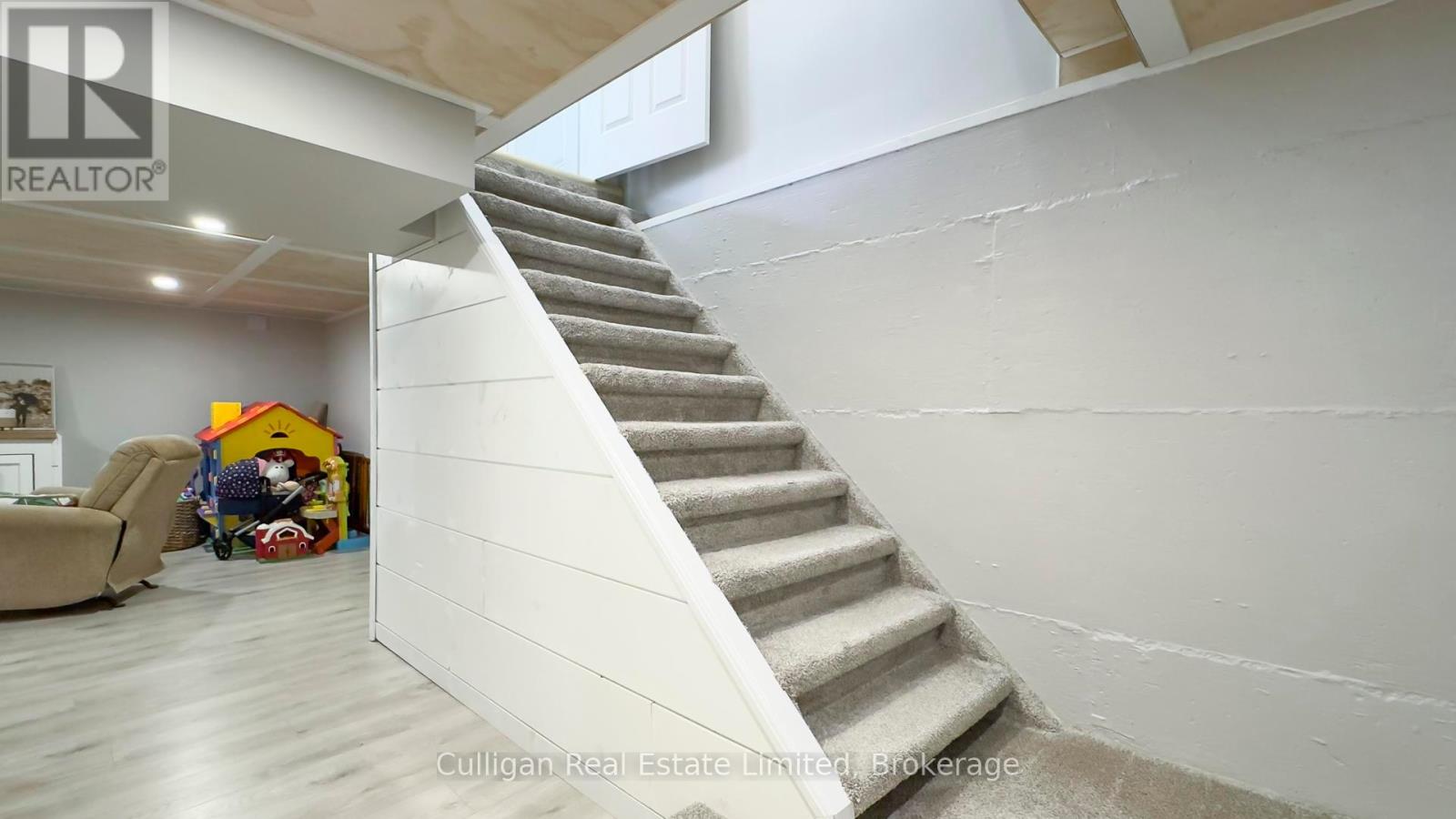 238 St. Andrew Street, West Perth, Ontario  N0K 1N0 - Photo 28 - X12428474