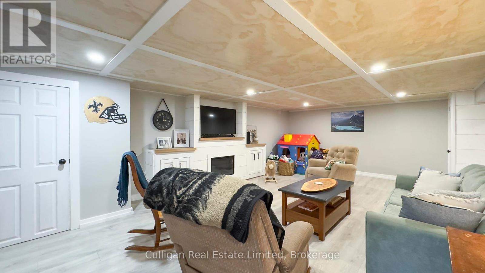 238 St. Andrew Street, West Perth, Ontario  N0K 1N0 - Photo 29 - X12428474