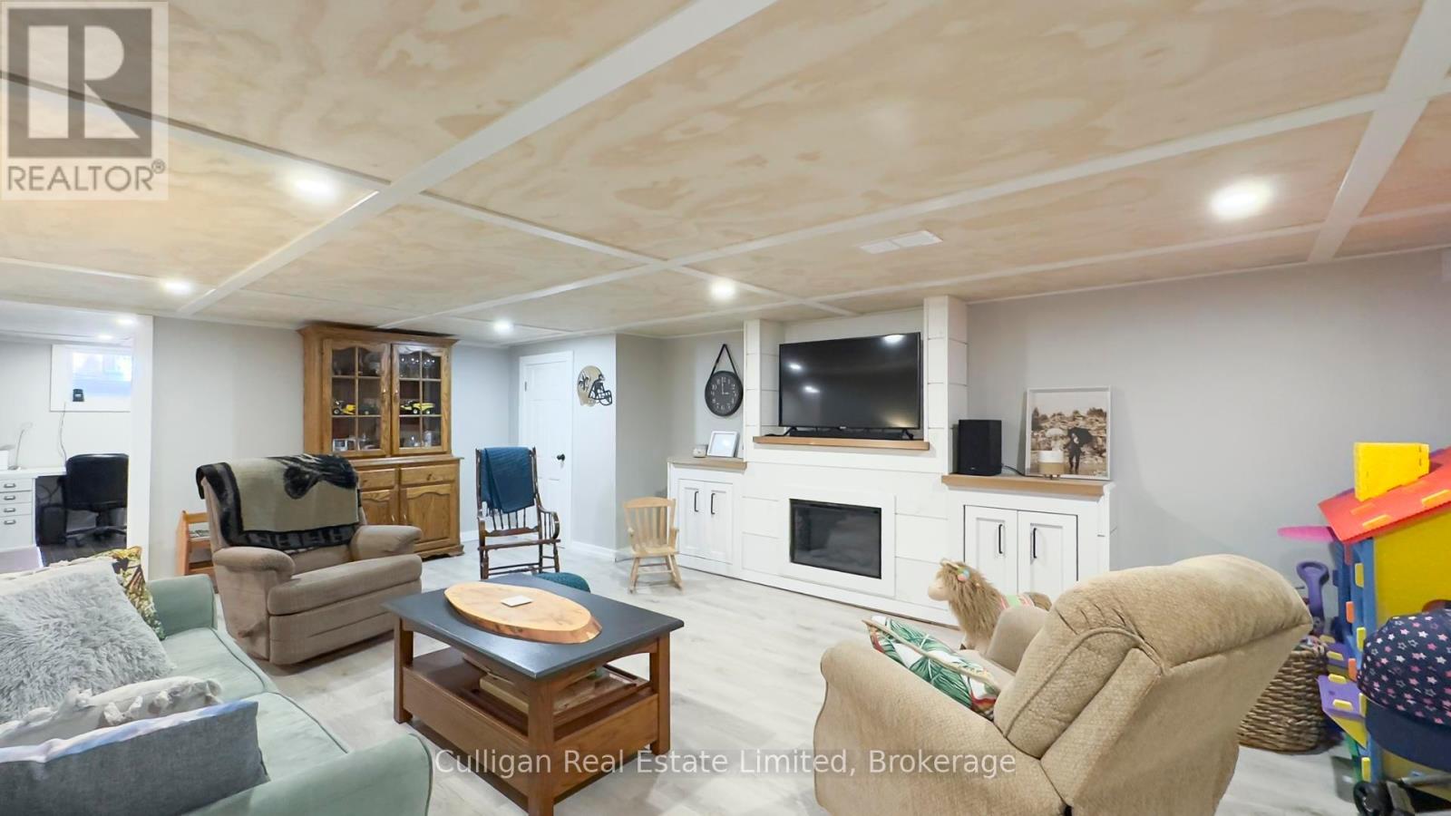 238 St. Andrew Street, West Perth, Ontario  N0K 1N0 - Photo 30 - X12428474