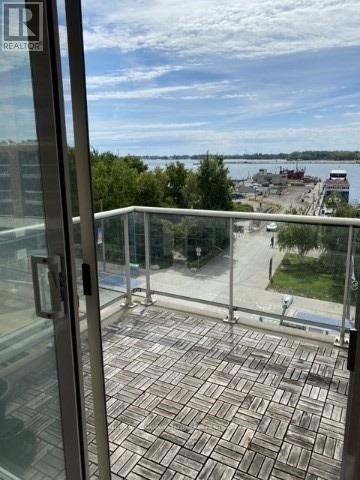 500 - 550 Queens Quay W, Toronto, Ontario  M5V 3M8 - Photo 2 - C12428338