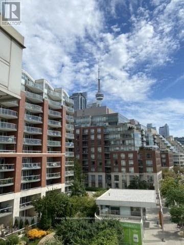 500 - 550 Queens Quay W, Toronto, Ontario  M5V 3M8 - Photo 5 - C12428338