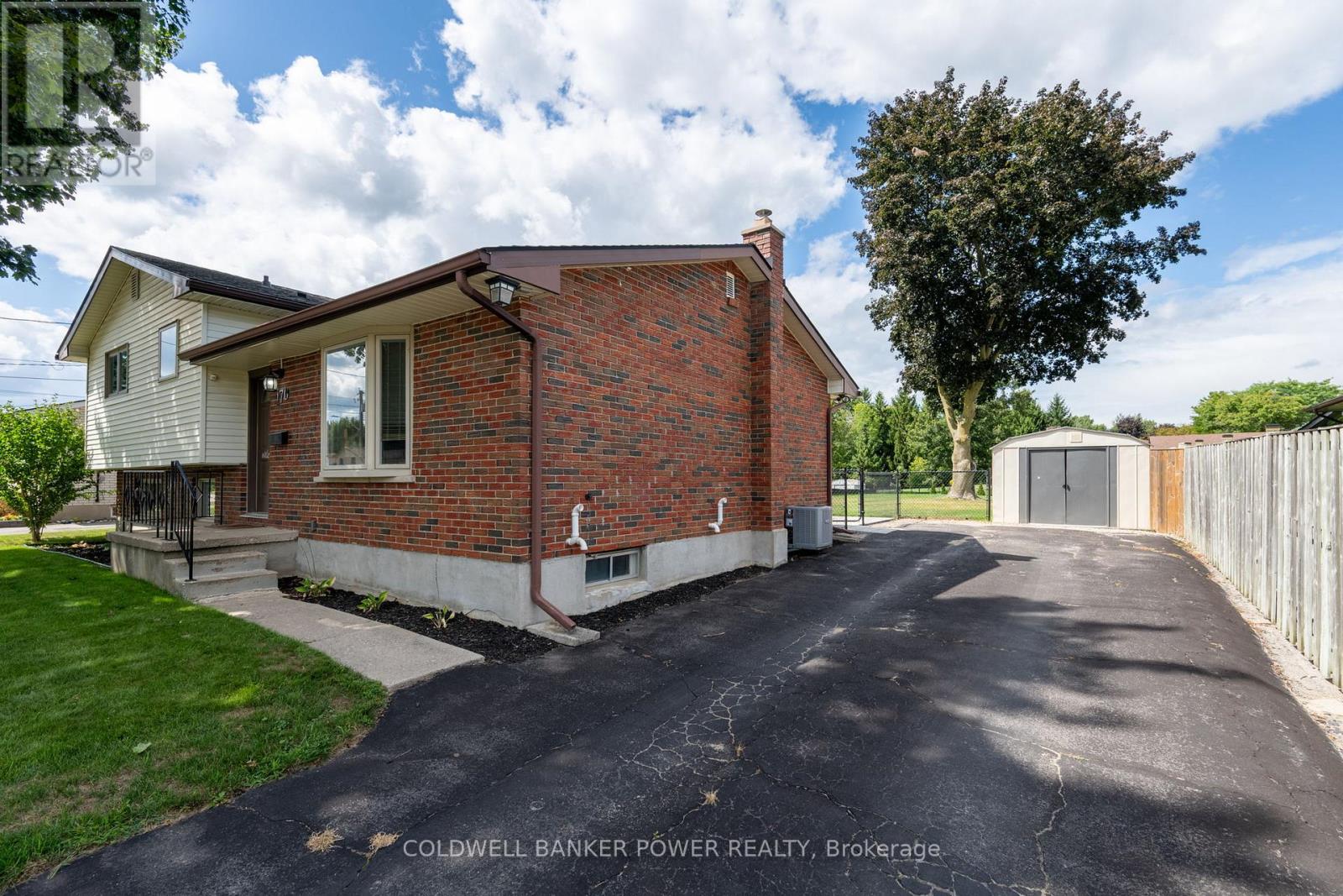 170 Eva Street, Thames Centre, Ontario  N0L 1G0 - Photo 34 - X12428568