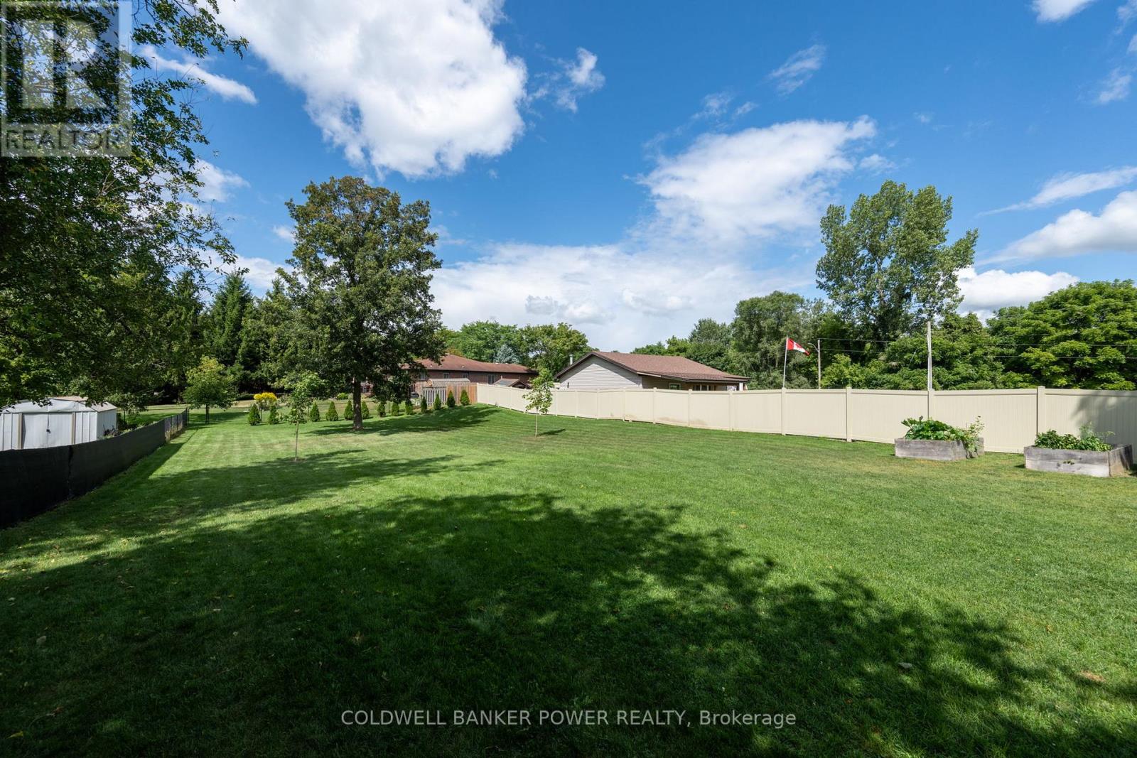 170 Eva Street, Thames Centre, Ontario  N0L 1G0 - Photo 38 - X12428568