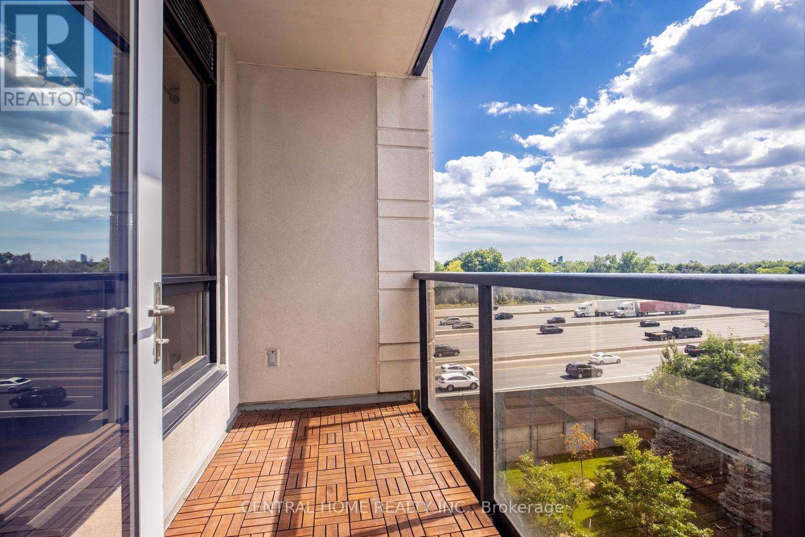 501 - 100 Harrison Garden Boulevard, Toronto, Ontario  M2N 0C2 - Photo 18 - C12428386